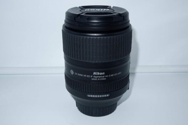 Nikon AF-S DX NIKKOR 18-300mm f/3.5-6.3G ED Vibration Reduction Zoom Lens with Auto Focus for Nikon DSLR Cameras