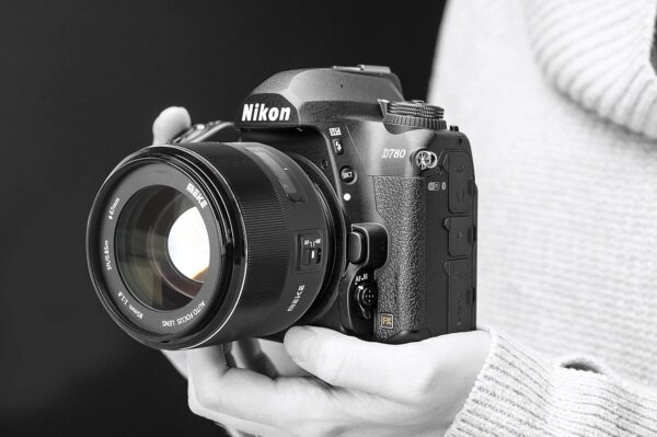 Meike 85mm F1.8 Auto Focus Full Frame Large Aperture Portrait Lens Compatible with Nikon F Mount DSLR Cameras D850 D750 D780 D610 D3200 D3300 D3400 D3500 D5500 D5600 D5300 D5100 D7200 etc.